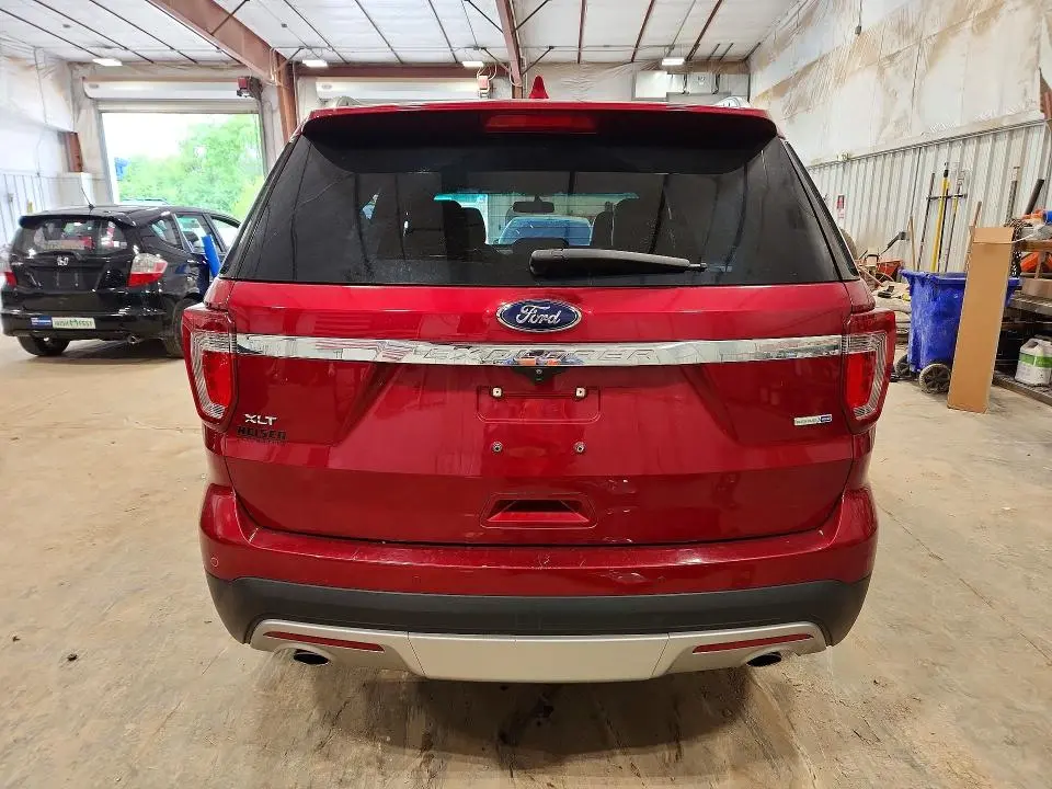 2016 FORD EXPLORER XLT  