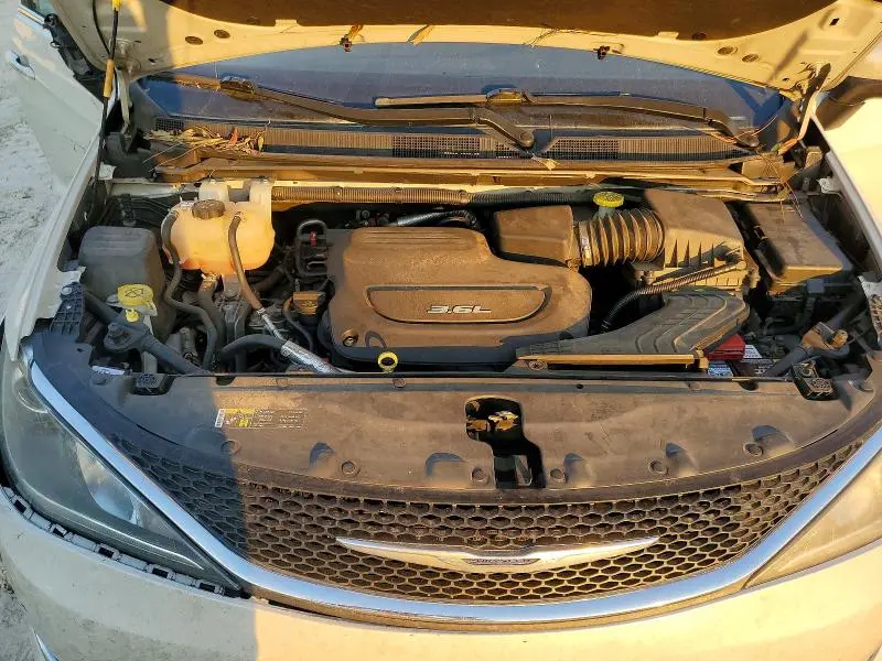 2017 CHRYSLER PACIFICA TOURING L  