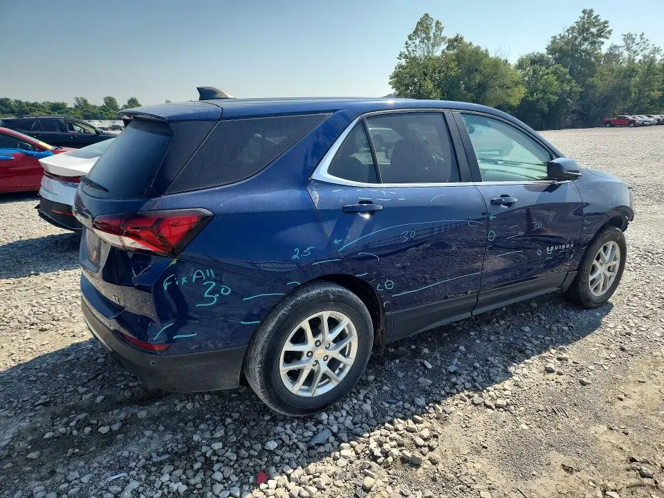 2022 CHEVROLET EQUINOX LT  
