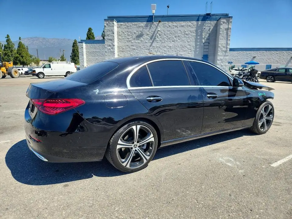 2022 MERCEDES-BENZ C 300  