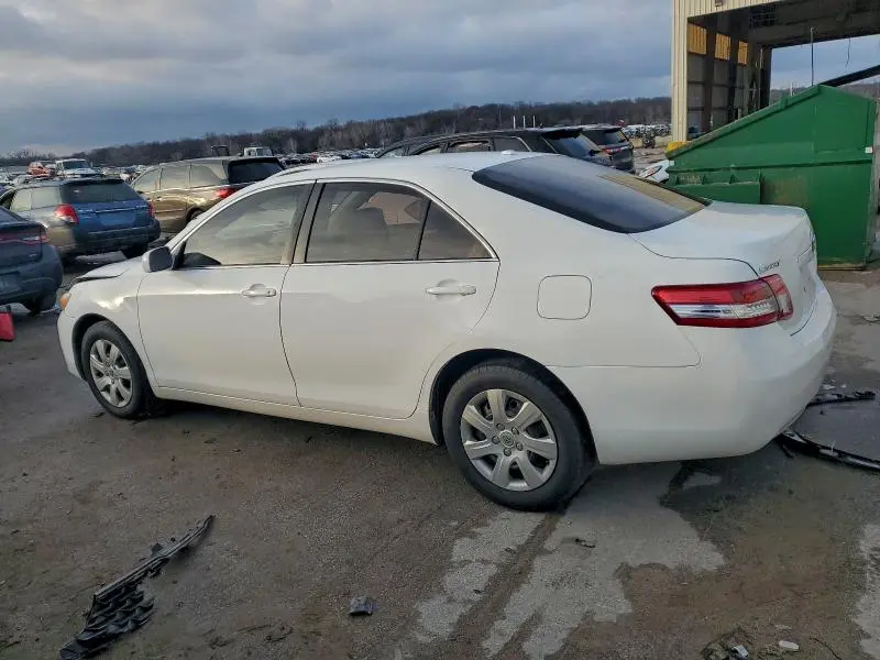 2011 TOYOTA CAMRY BASE  