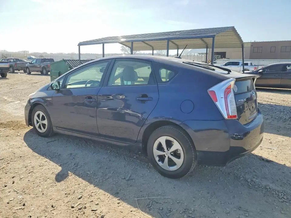 2013 TOYOTA PRIUS FOUR  