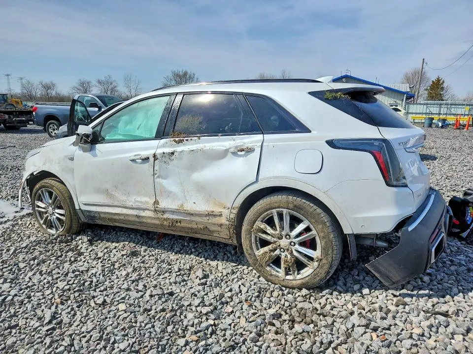 2023 CADILLAC XT5 SPORT  