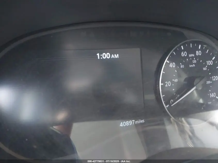 2021 NISSAN KICKS SR XTRONIC CVT