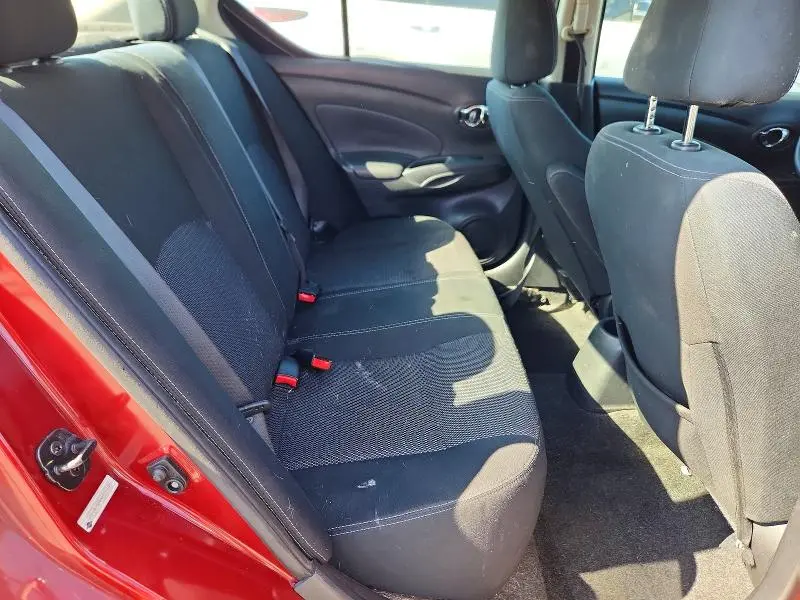 2019 NISSAN VERSA SV  