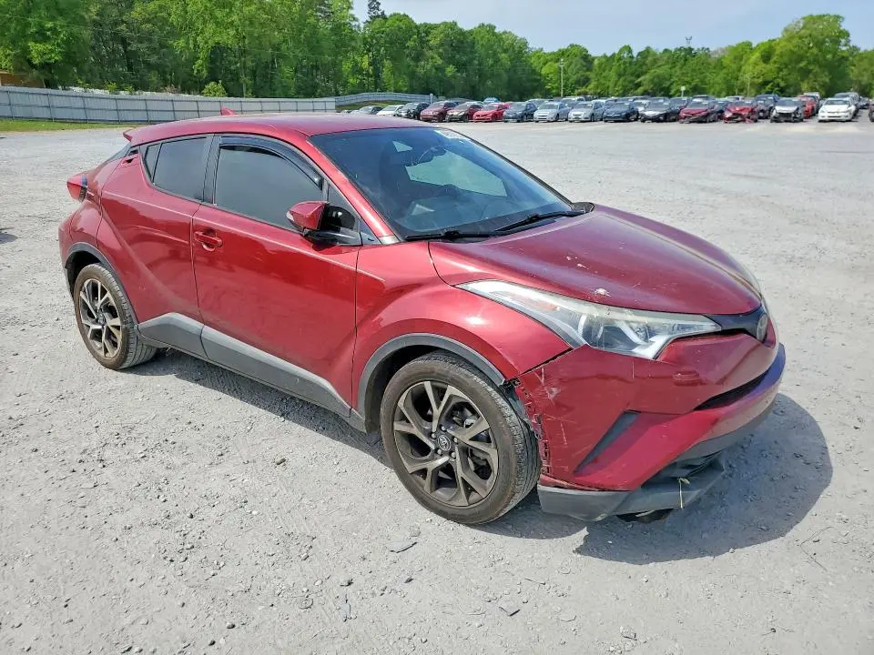 2018 TOYOTA C-HR XLE  