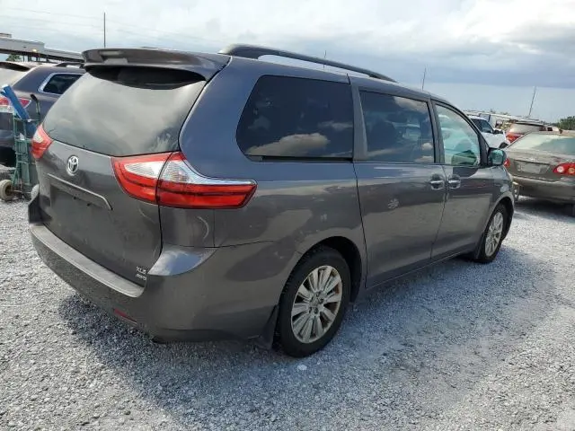 2015 TOYOTA SIENNA XLE  