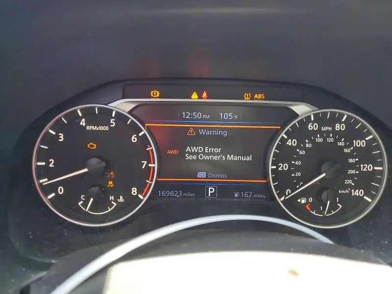 2022 NISSAN ALTIMA SR  