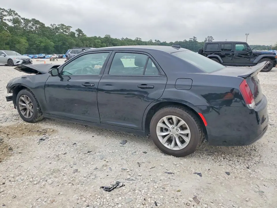 2015 CHRYSLER 300 LIMITED  