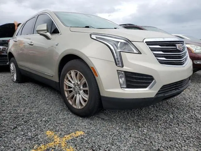 2017 CADILLAC XT5   