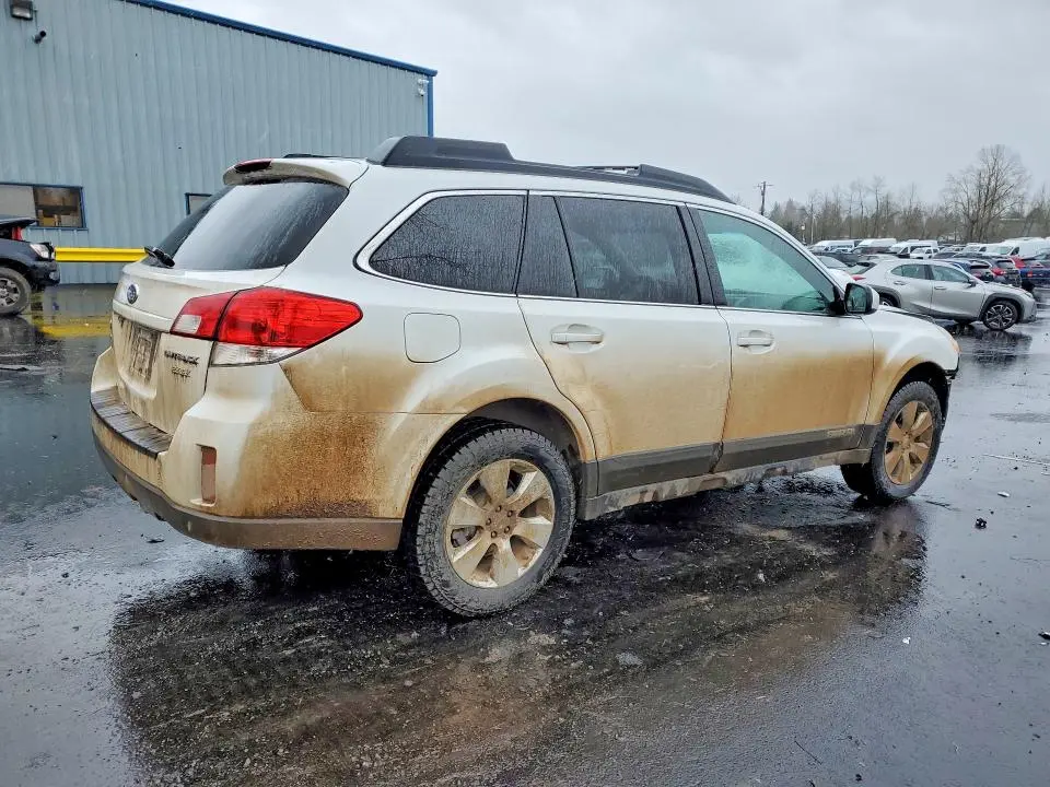 2011 SUBARU OUTBACK 2.5I PREMIUM  