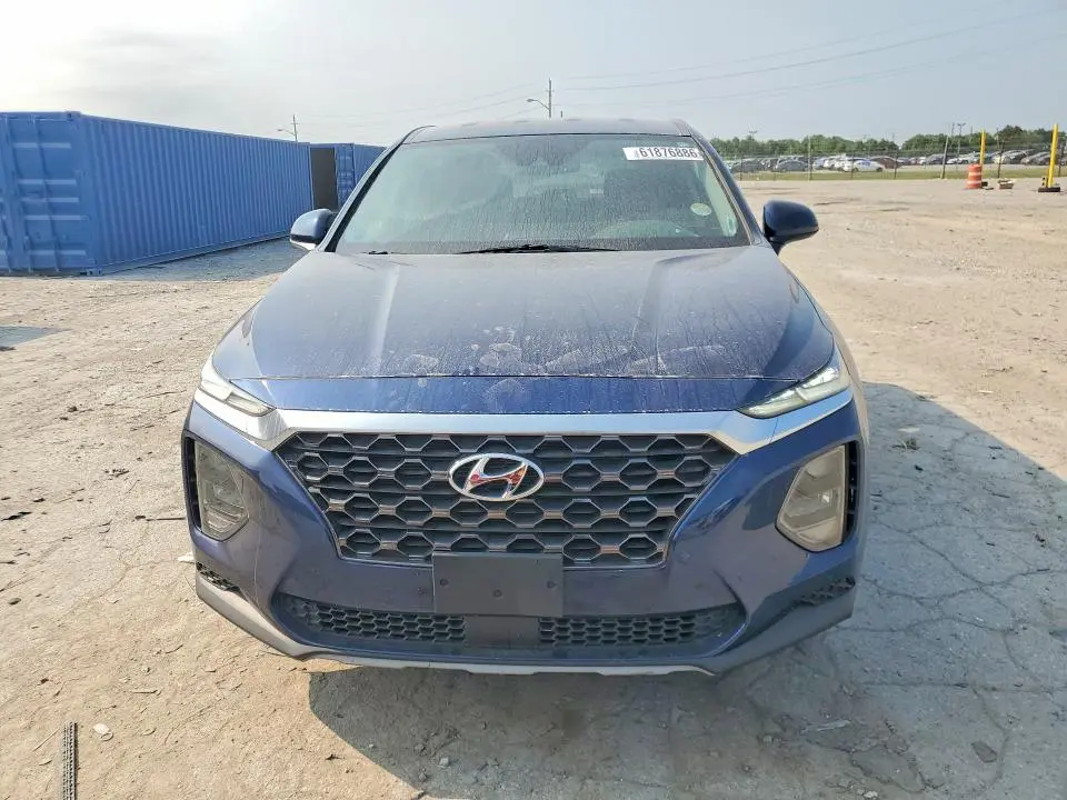 2019 HYUNDAI SANTA FE SE  