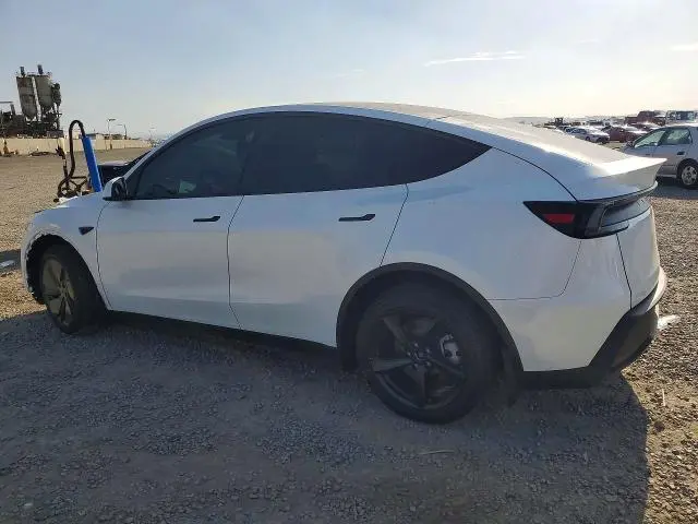 2026 TESLA MODEL Y   
