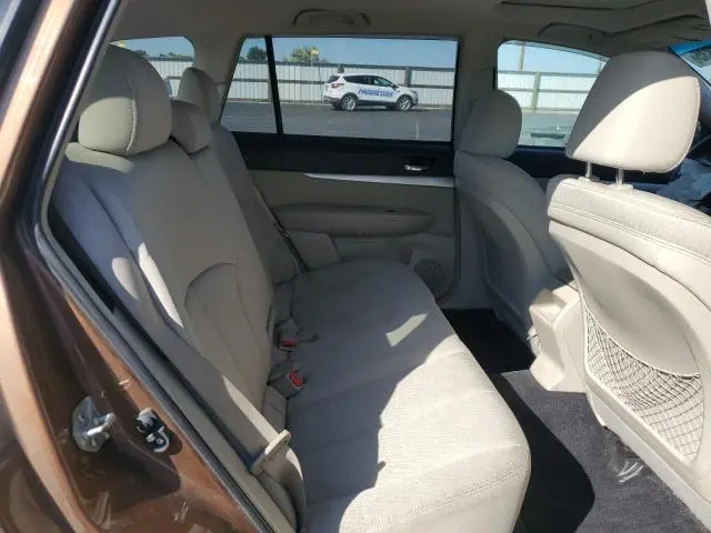 2011 SUBARU OUTBACK 2.5I PREMIUM  