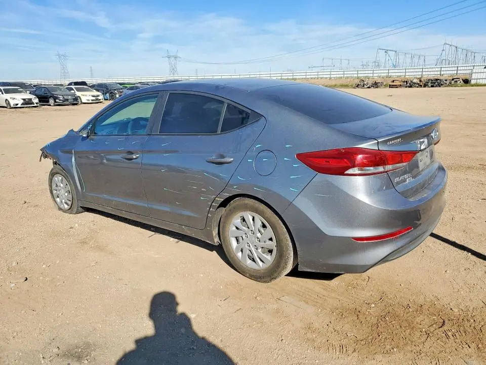 2018 HYUNDAI ELANTRA SE  
