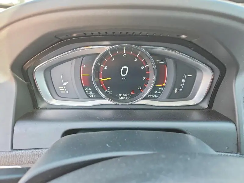 2015 VOLVO XC60 T5 PREMIER  