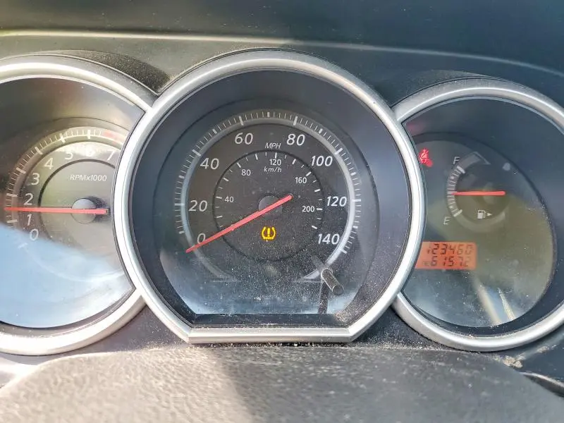 2010 NISSAN VERSA 1.6 BASE  