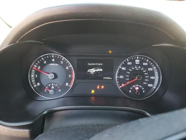 2023 KIA FORTE LX  