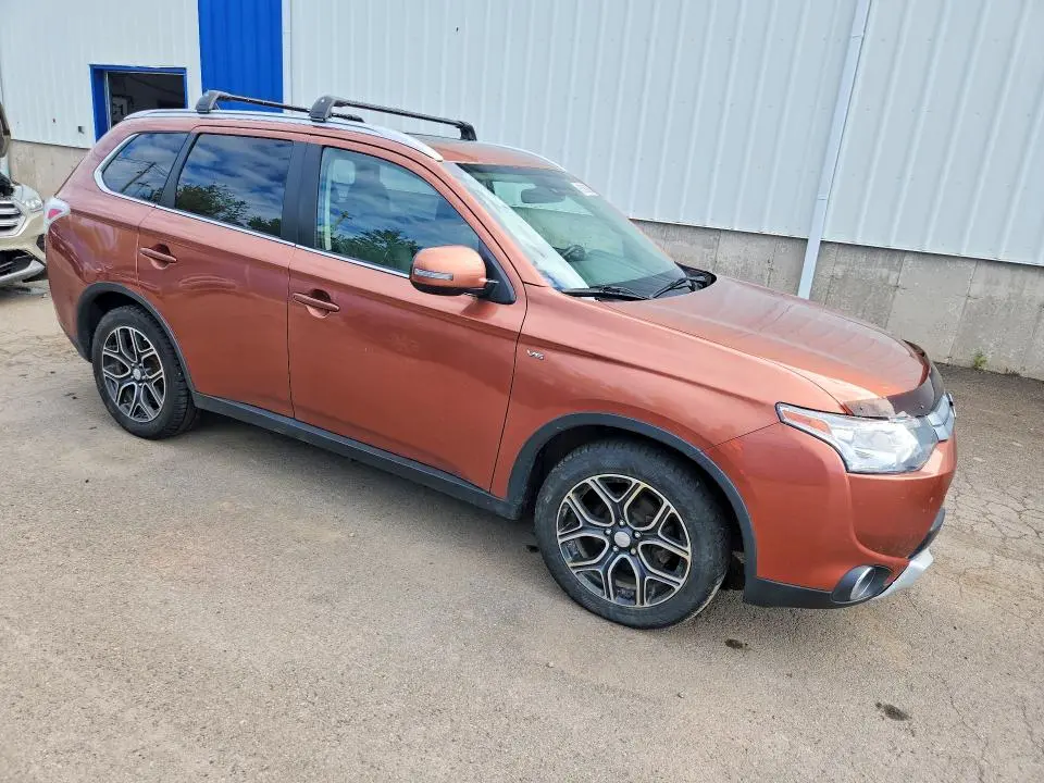 2015 MITSUBISHI OUTLANDER GT  