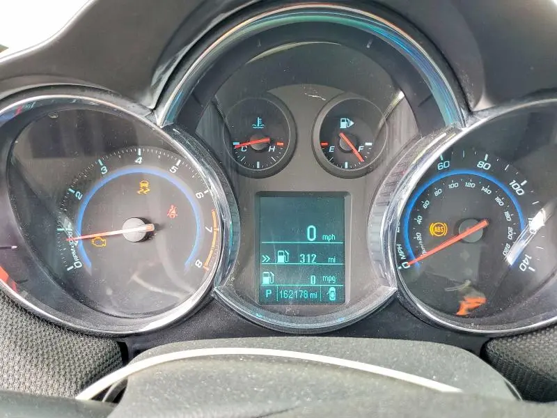 2012 CHEVROLET CRUZE LT  