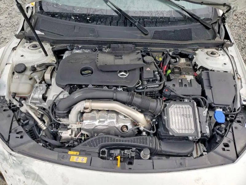 2025 MERCEDES-BENZ CLA 250  