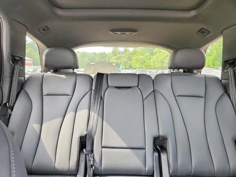 2025 AUDI Q7 PREMIUM  