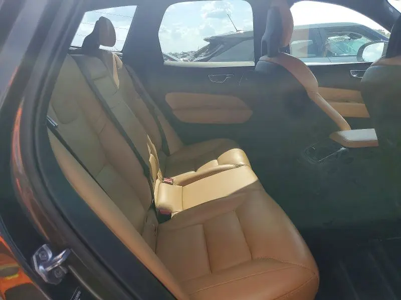 2018 VOLVO XC60 T6 INSCRIPTION  