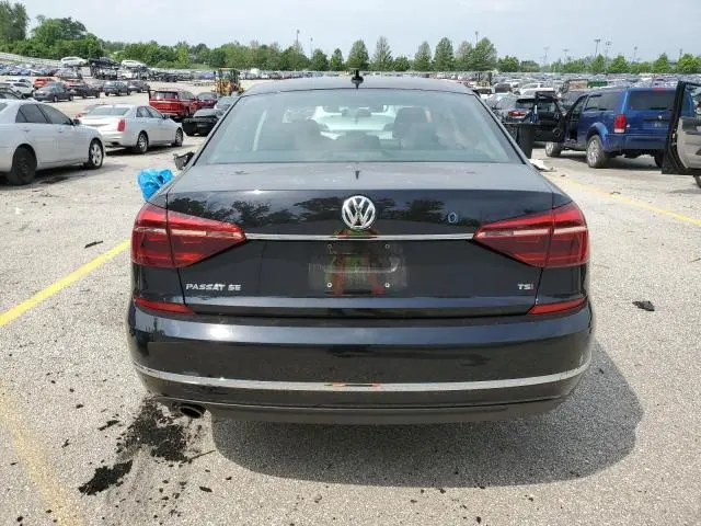 2017 VOLKSWAGEN PASSAT SE  