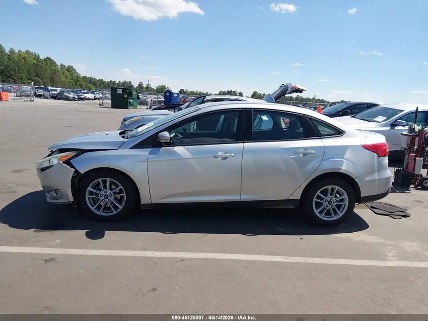 2017 FORD FOCUS SE