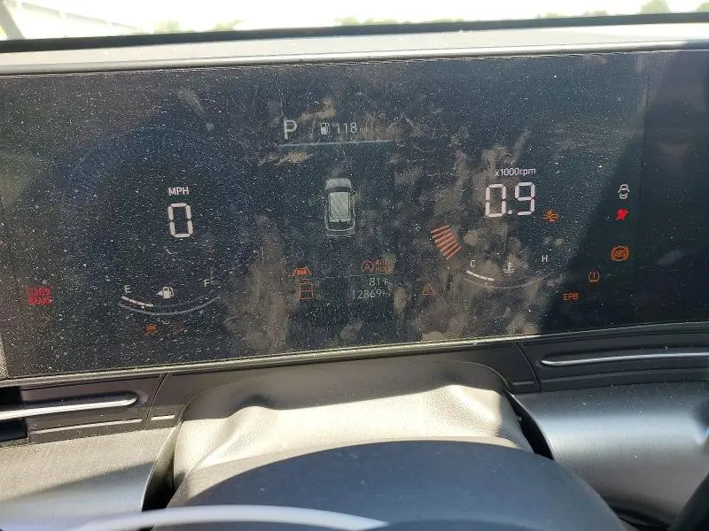 2025 HYUNDAI KONA SE  