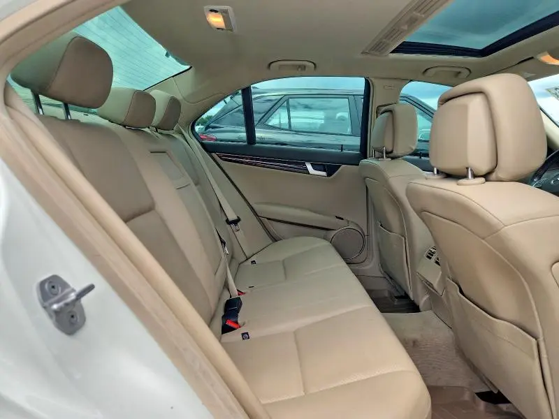 2012 MERCEDES-BENZ C 250  