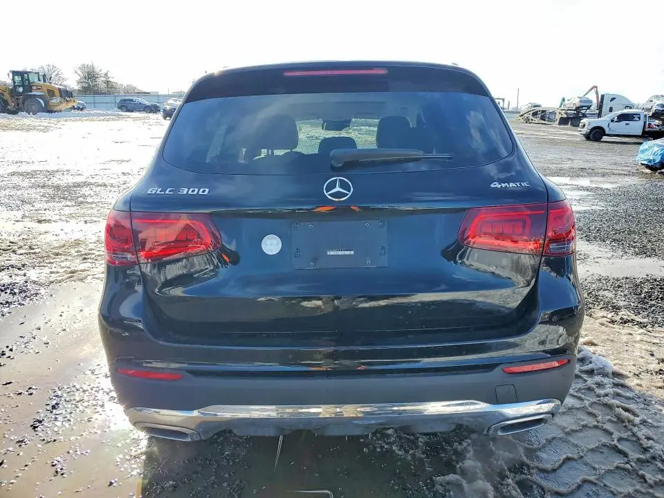 2022 MERCEDES-BENZ GLC 300 4MATIC  