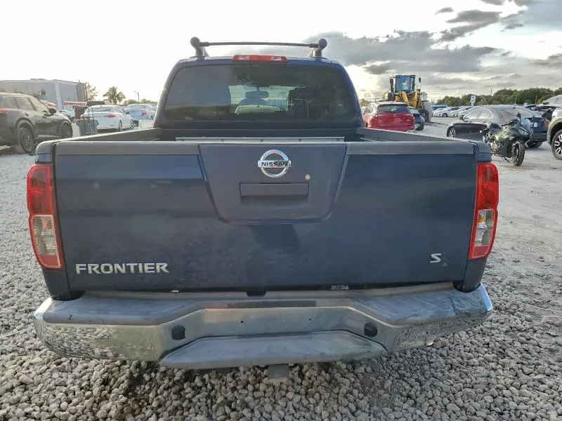 2011 NISSAN FRONTIER SV  