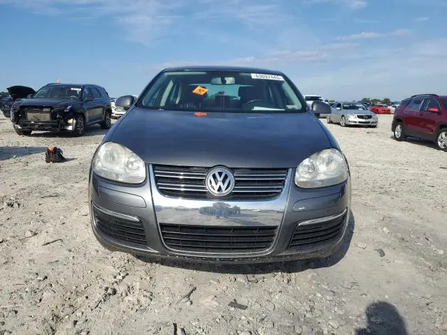2010 VOLKSWAGEN JETTA SE  