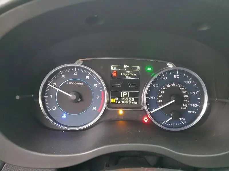 2016 SUBARU CROSSTREK LIMITED  