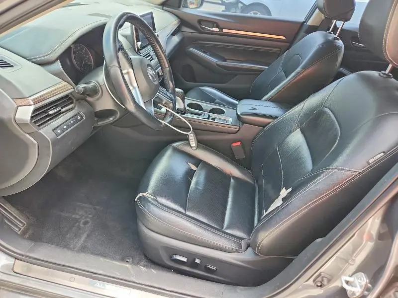 2019 NISSAN ALTIMA PLATINUM  