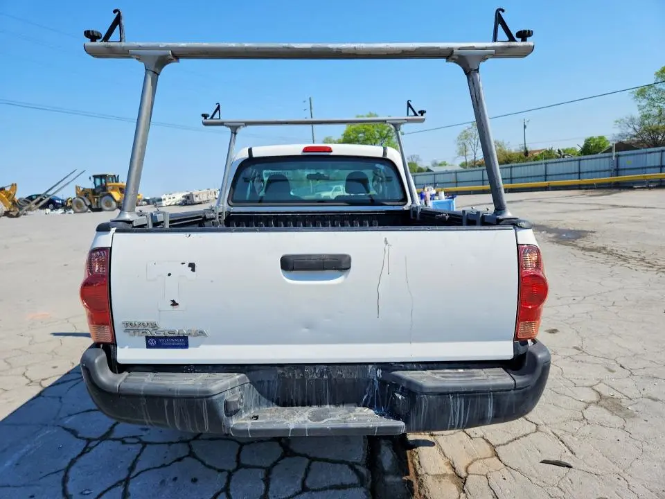 2015 TOYOTA TACOMA BASE  