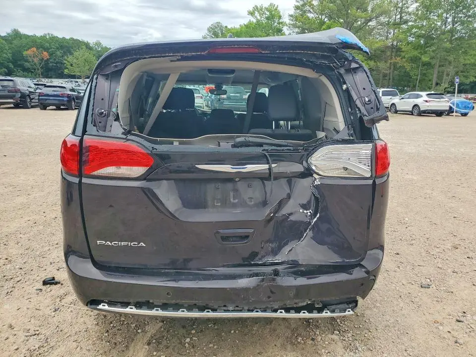 2018 CHRYSLER PACIFICA TOURING L PLUS  