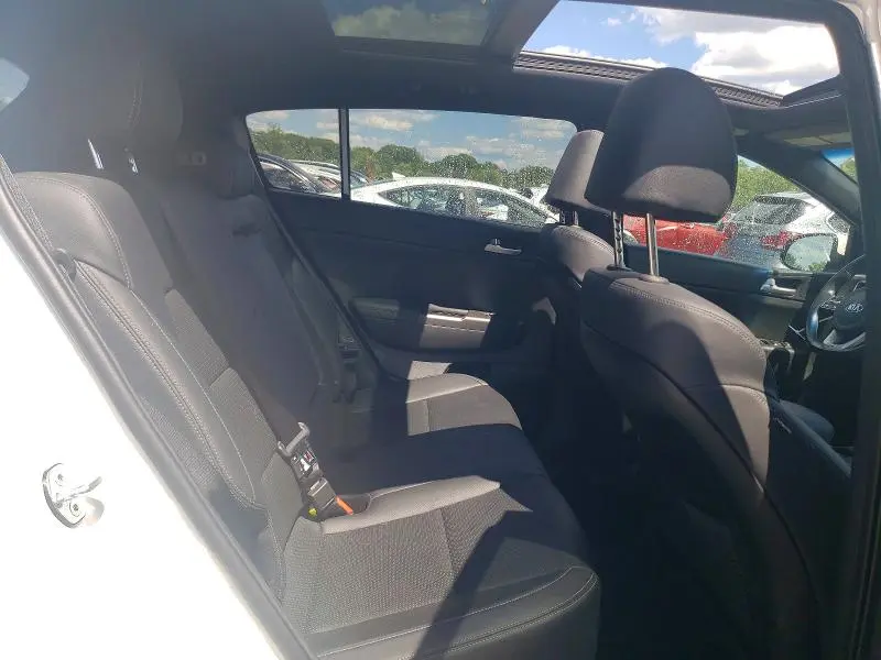 2020 KIA SPORTAGE S  
