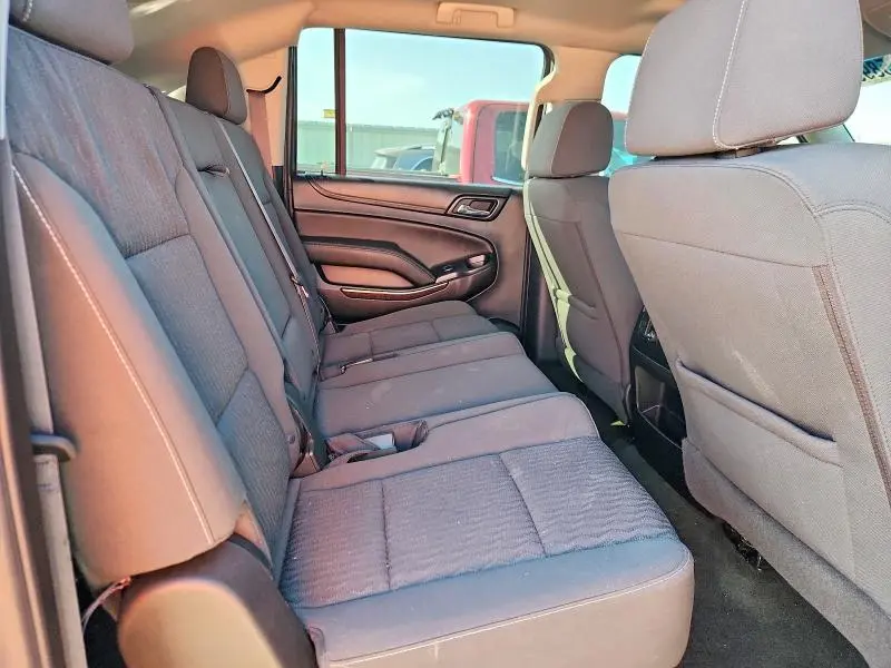 2017 GMC YUKON XL K1500 SLE  