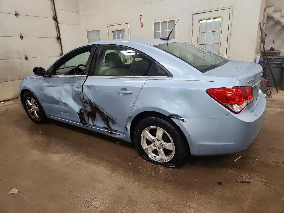 2012 CHEVROLET CRUZE LT  