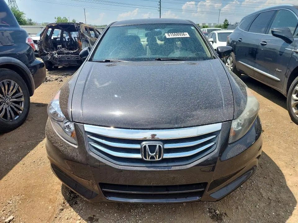 2011 HONDA ACCORD LXP  
