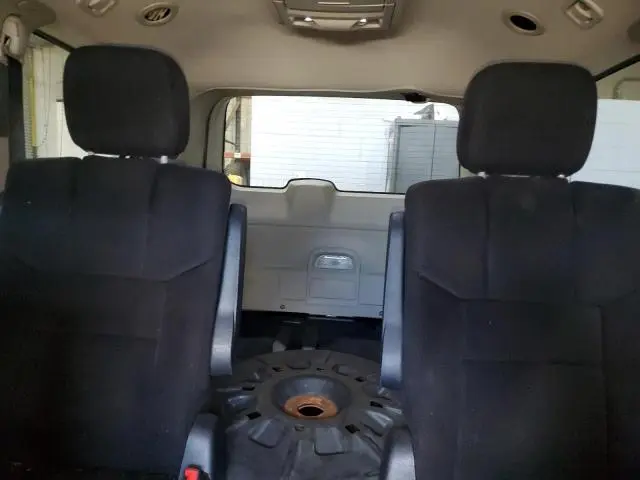 2011 CHRYSLER TOWN & COUNTRY TOURING  