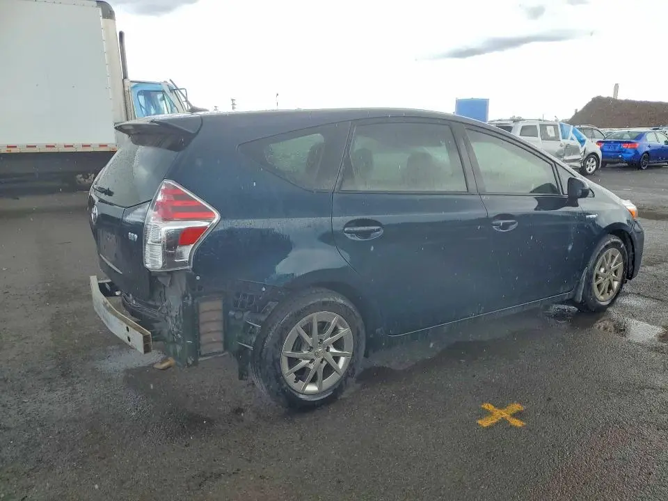 2017 TOYOTA PRIUS V TWO  