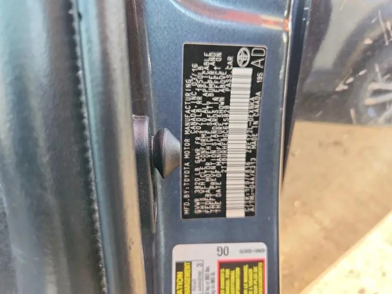 2016 TOYOTA COROLLA LE  