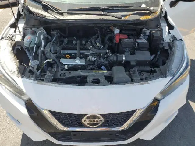 2022 NISSAN VERSA SR  
