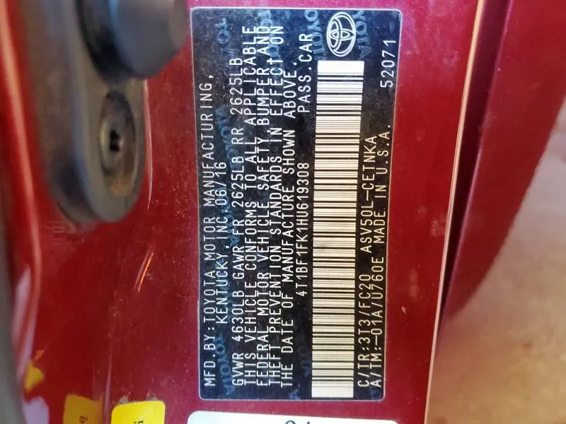 2017 TOYOTA CAMRY LE  