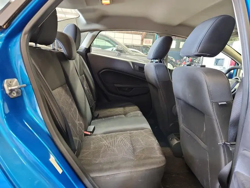 2012 FORD FIESTA SE  