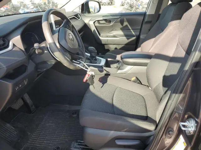 2023 TOYOTA RAV4 LE  