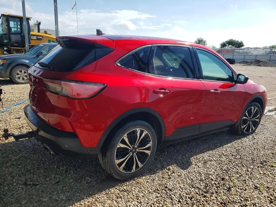 2021 FORD ESCAPE SE  